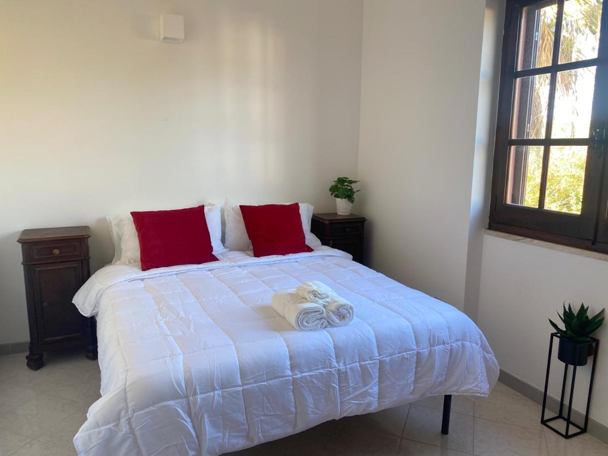 Lovely Home 5 Min Walk To The Beach, 3 Bedrooms Ample Outdoor Relax And Wifi Capitana Kültér fotó